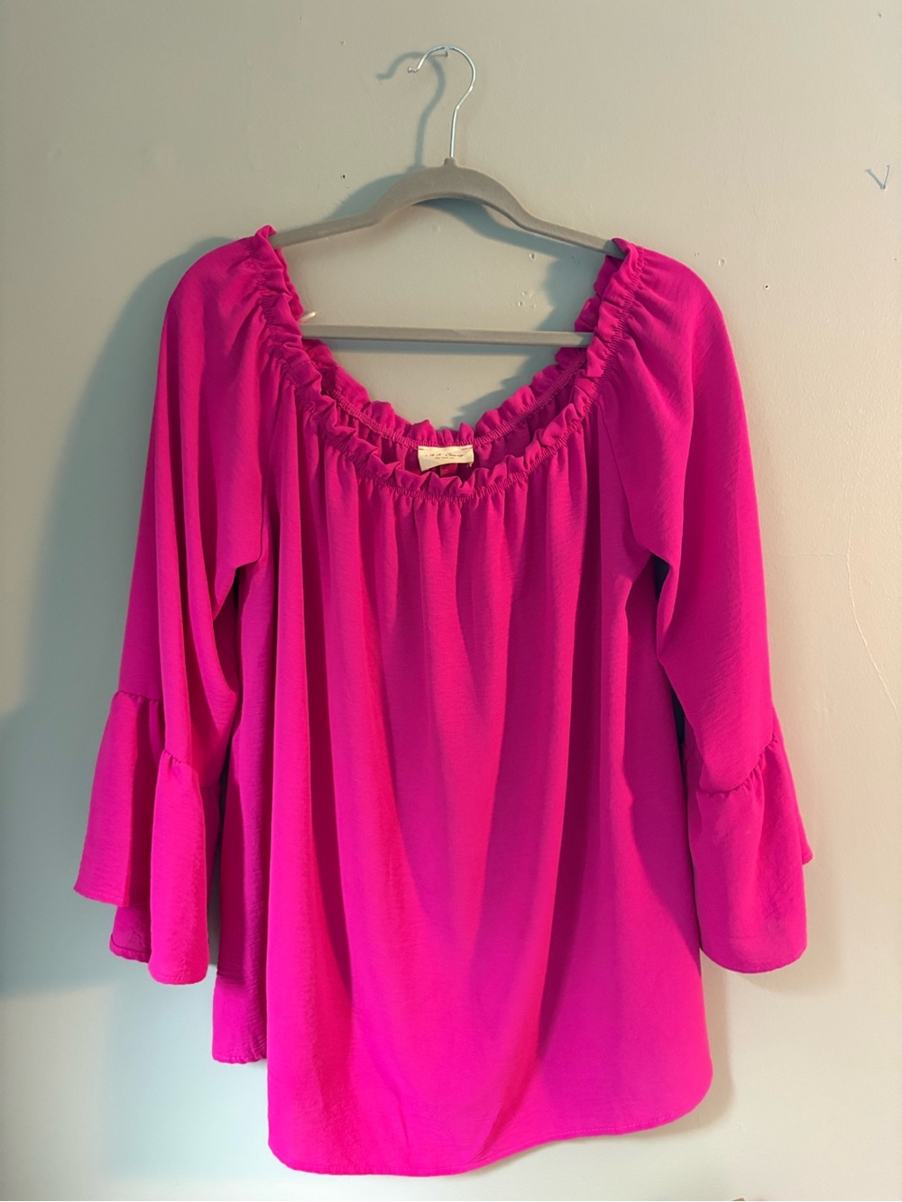 1.4.3. Story by Line Up Hot Pink Off-Shoulder Ruffle Tunic
